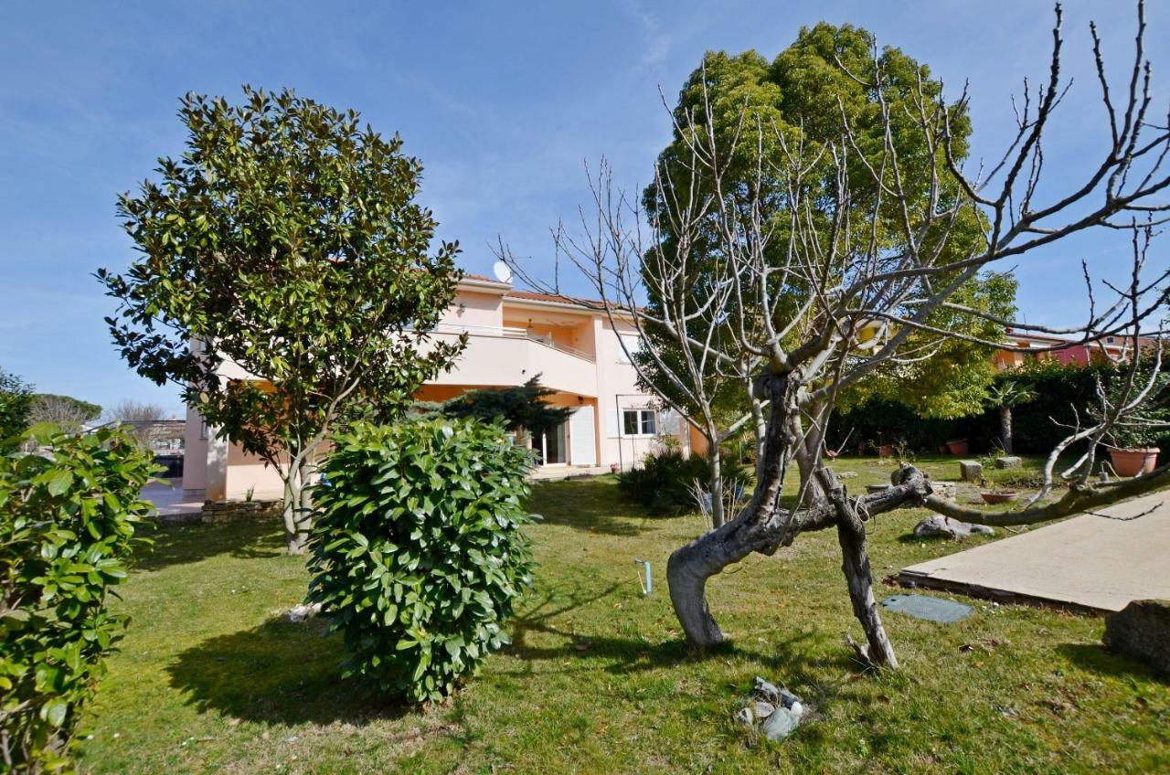 Villa Di Te Nema Pula Exterior foto